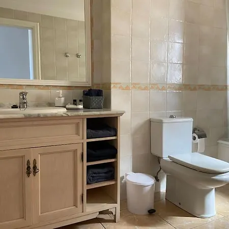 Amazing Penthouse דירה